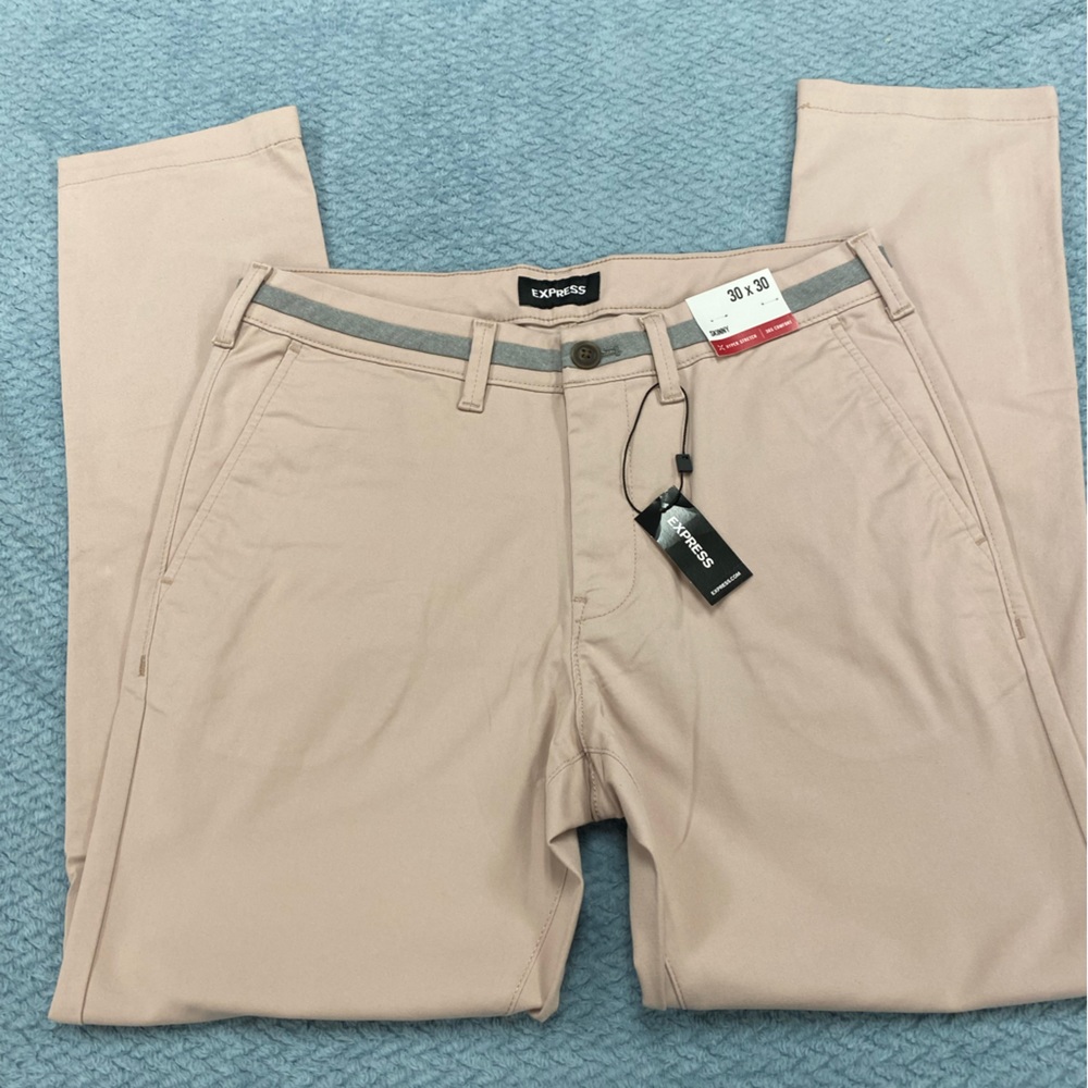 Men’s Express casual slacks.  New with tags.